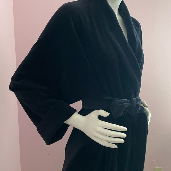 Vintage Talbots Velour Robe Hostess MEDIUM Maxi Dolman Sleeve Cuffs Black - Picture 4 of 12